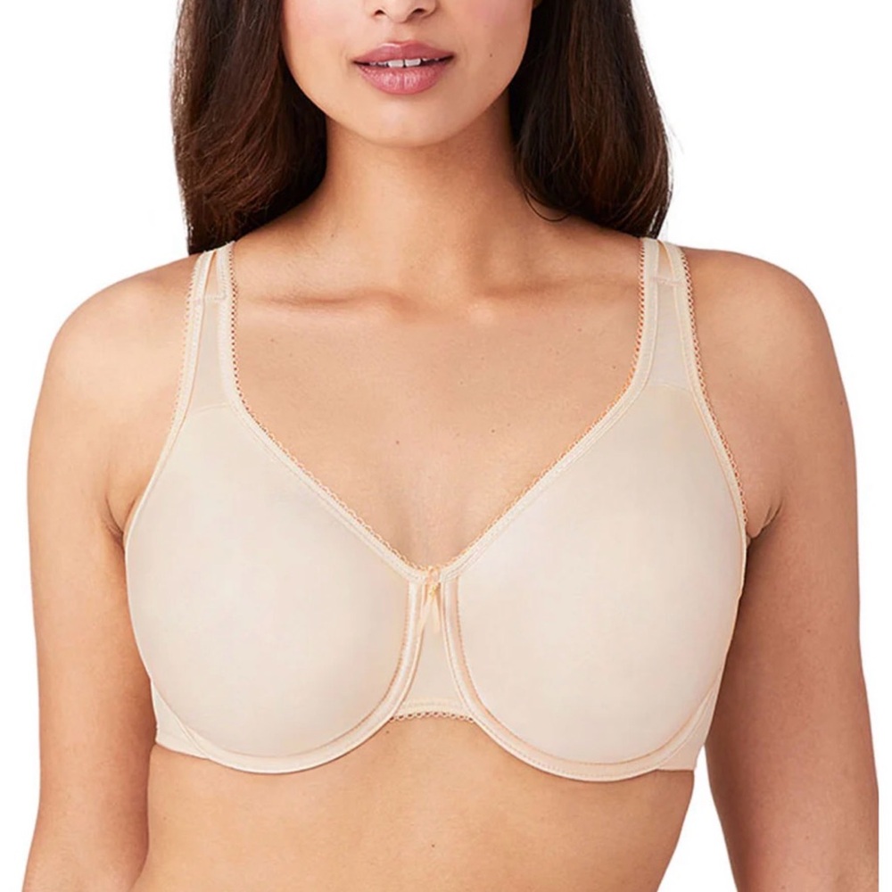 Wacoal #853192 Basic Beauty, Full Figure, Seamless Beige Underwire Bra Size 36D.